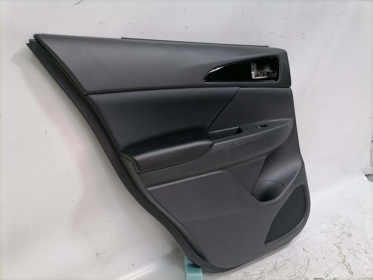 Mitsubishi Eclipse Cross original T&uuml;rverkleidung hinten links Facelift Bj.2023